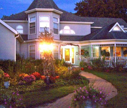 Cameo Rose Victorian Country Inn | A Madison, Wisconsin Area Bed And ...