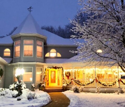 Cameo Rose Victorian Country Inn | A Madison, Wisconsin Area Bed and ...